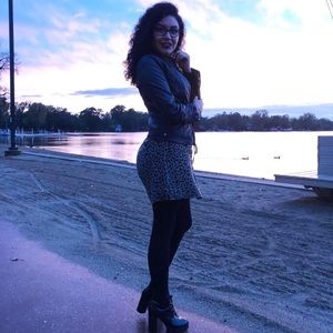 Meet your Posher, Aileen